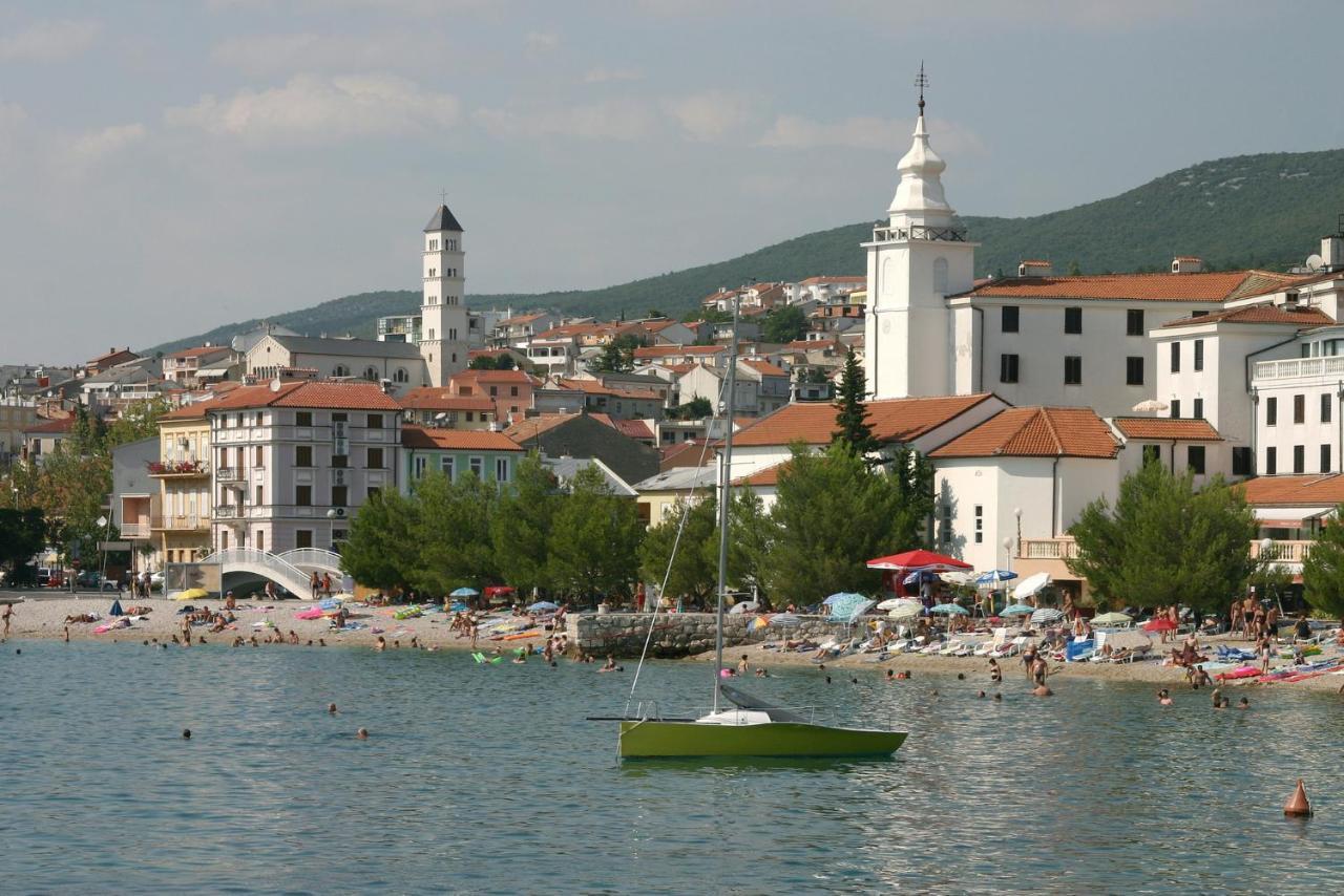 Vil 2+1 Apartment Crikvenica Exterior photo